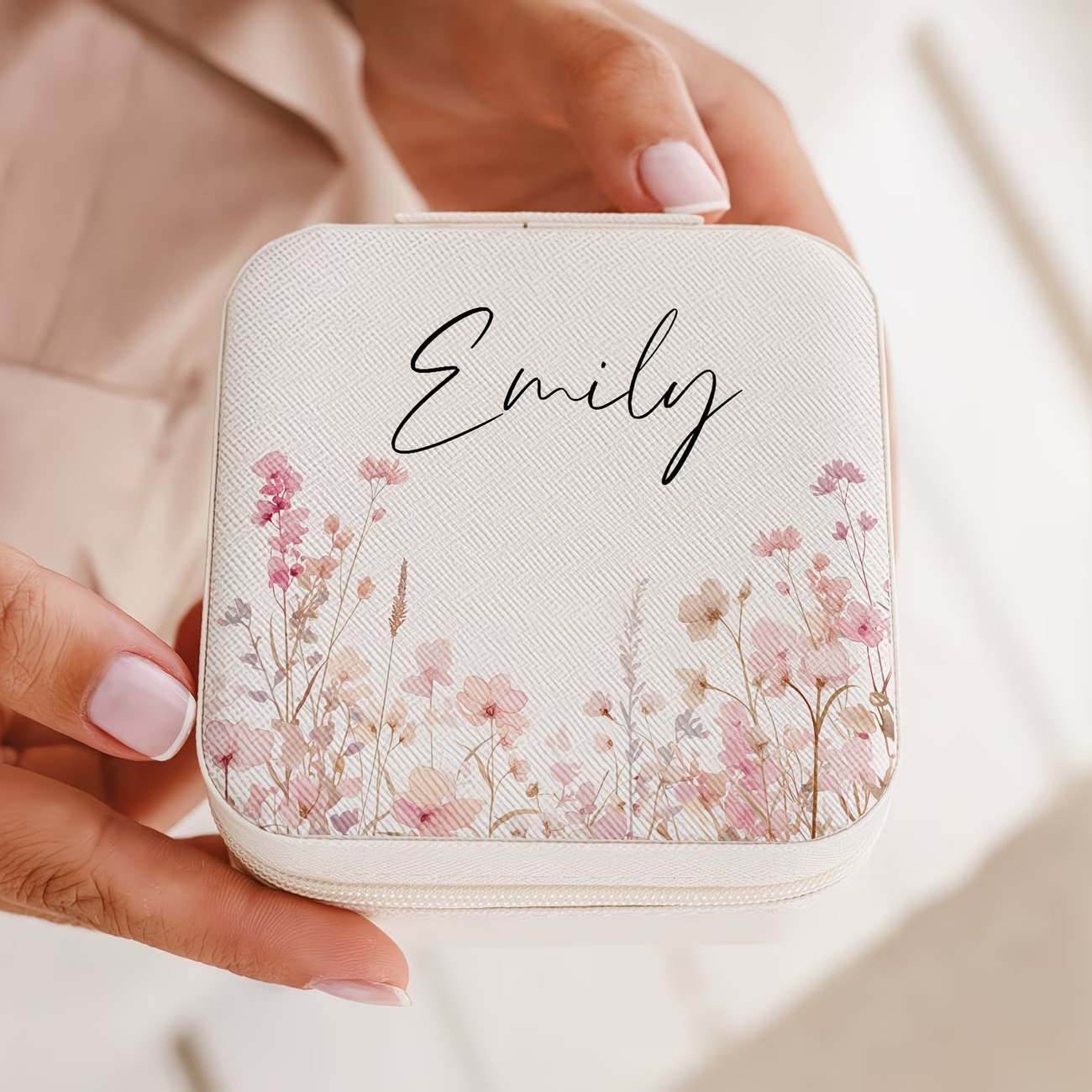 Maßgefertigte Beige Schmuckbox – Leatherwork Flowers Bewertung und Preis